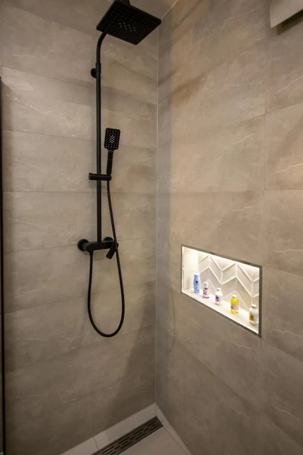 Apartment Apartman Sailor Tkon