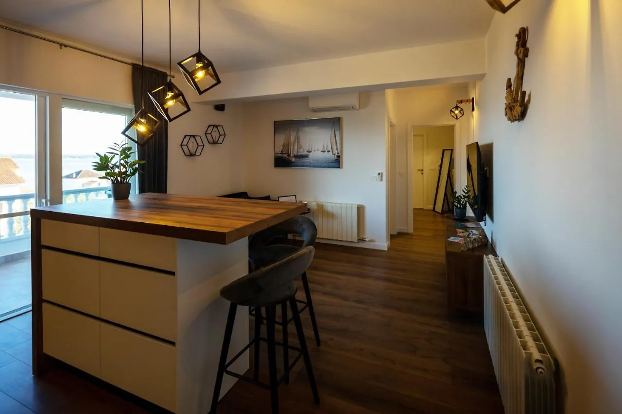 Apartment Apartman Sailor Tkon Croatia