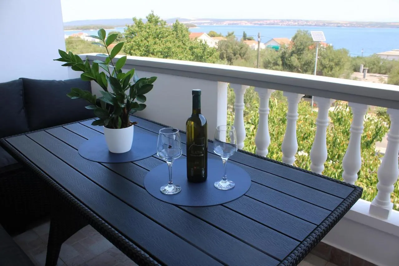 Apartman Sailor Tkon 0*,  Croatia